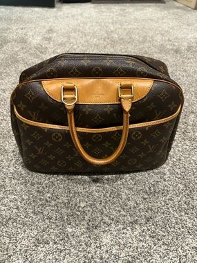 Louis Vuitton Monogram Top-Handle Deauville Brown/Tan
